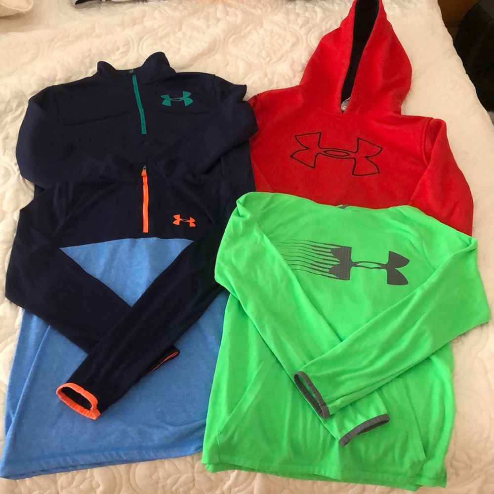 Boys Under Armour bundle! All size M.